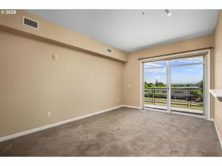 Photo #5: 799541485 Listing