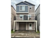 Browse active condo listings in CARLWOOD