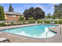 Browse active condo listings in TERRA LINDA PARK