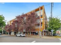 More Details about MLS # 103410513 : 915 SE 35TH AVE 205