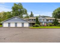 More Details about MLS # 159473338 : 434 SW EASTMAN PKWY
