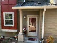 More Details about MLS # 22285244 : 4560 SW 11TH ST