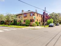 More Details about MLS # 22356142 : 2123 NE CLACKAMAS ST 6