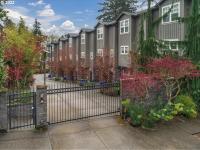 More Details about MLS # 22555803 : 4652 SW CONDOR AVE 7