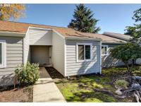 More Details about MLS # 23136310 : 2742 SE 138TH AVE 123