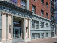 More Details about MLS # 23273634 : 1631 NW EVERETT ST 204