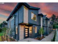 More Details about MLS # 23599846 : 3688 SE HAIG ST
