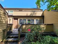 More Details about MLS # 23646643 : 1601 NE 113TH ST 314