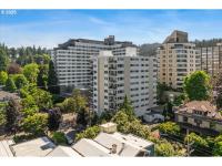 More Details about MLS # 417253566 : 2211 SW PARK PL 202