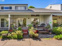 More Details about MLS # 418098856 : 409 NE 85TH ST N