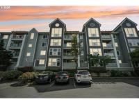 More Details about MLS # 482551622 : 520 SE COLUMBIA RIVER DR 227