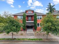 More Details about MLS # 571734668 : 1534 NE 26TH AVE 5